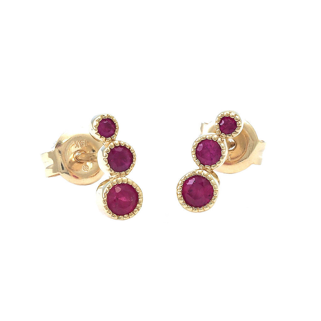 Aretes Redondos con Bisel Sencillo en Oro 14k — Rubí Oro Amarillo
