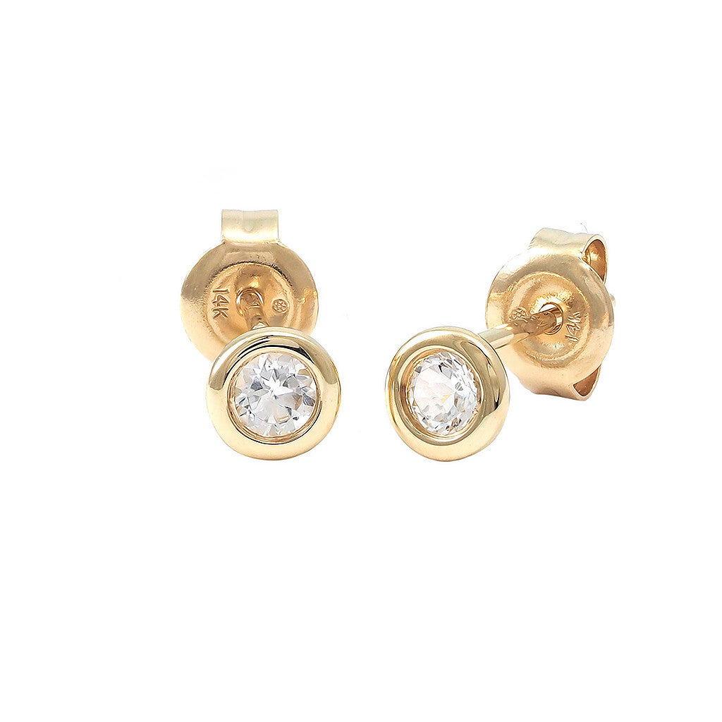 Aretes Clásicos Redondos en Oro 14k — Topacio Blanco Oro Amarillo
