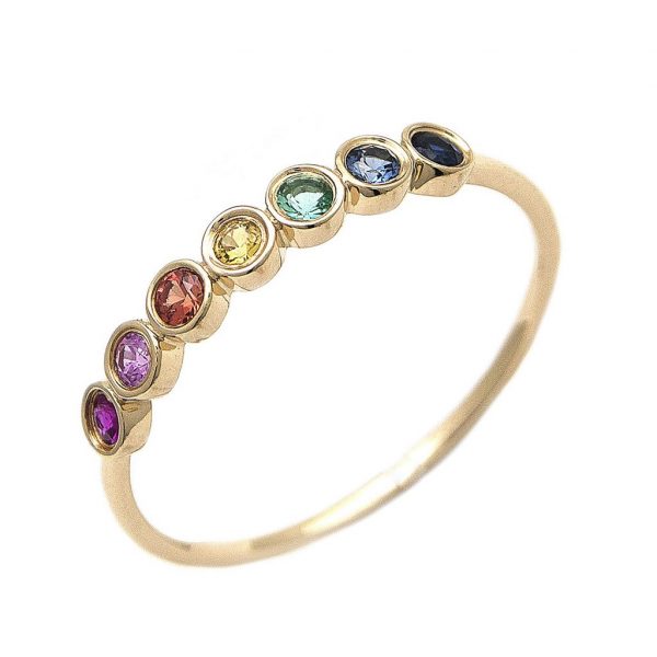 Anillo Media Banda Arcoíris con Piedras de Color en Bisel en Oro Amarillo 14k