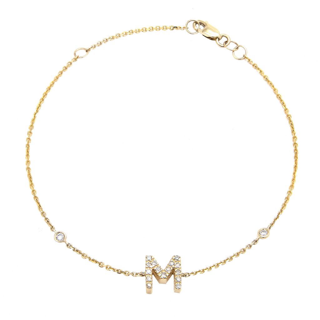 Pulsera con Inicial y Piedras Laterales en Oro Amarillo