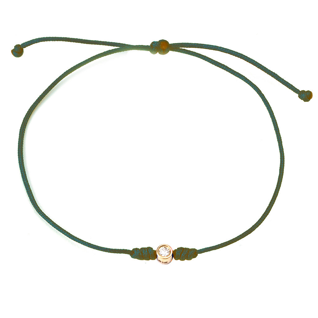 Pulsera Ajustable con Diamante Solitario en Cordón