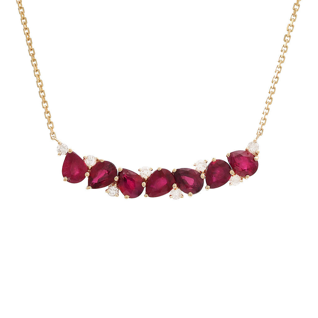 Collar Curved Bar Rubíes Naturales y Diamantes Corte Pera en Oro Amarillo 14k