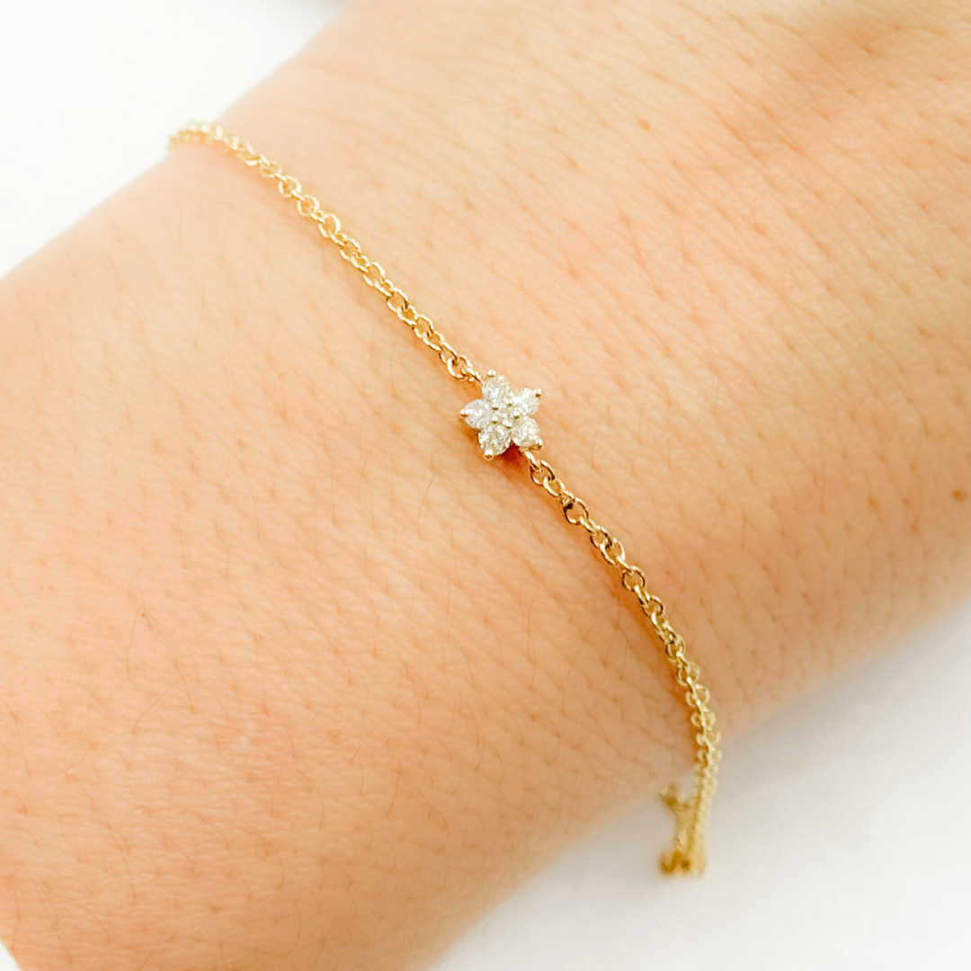 Pulsera Flor con Diamantes en Oro Amarillo 14k - Oro Amarillo