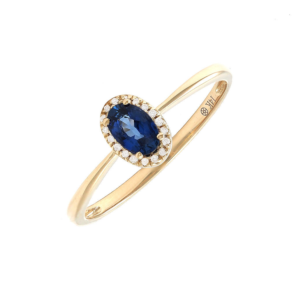 Anillo Clásico Oval con Zafiro y Diamantes en Oro Amarillo 14k