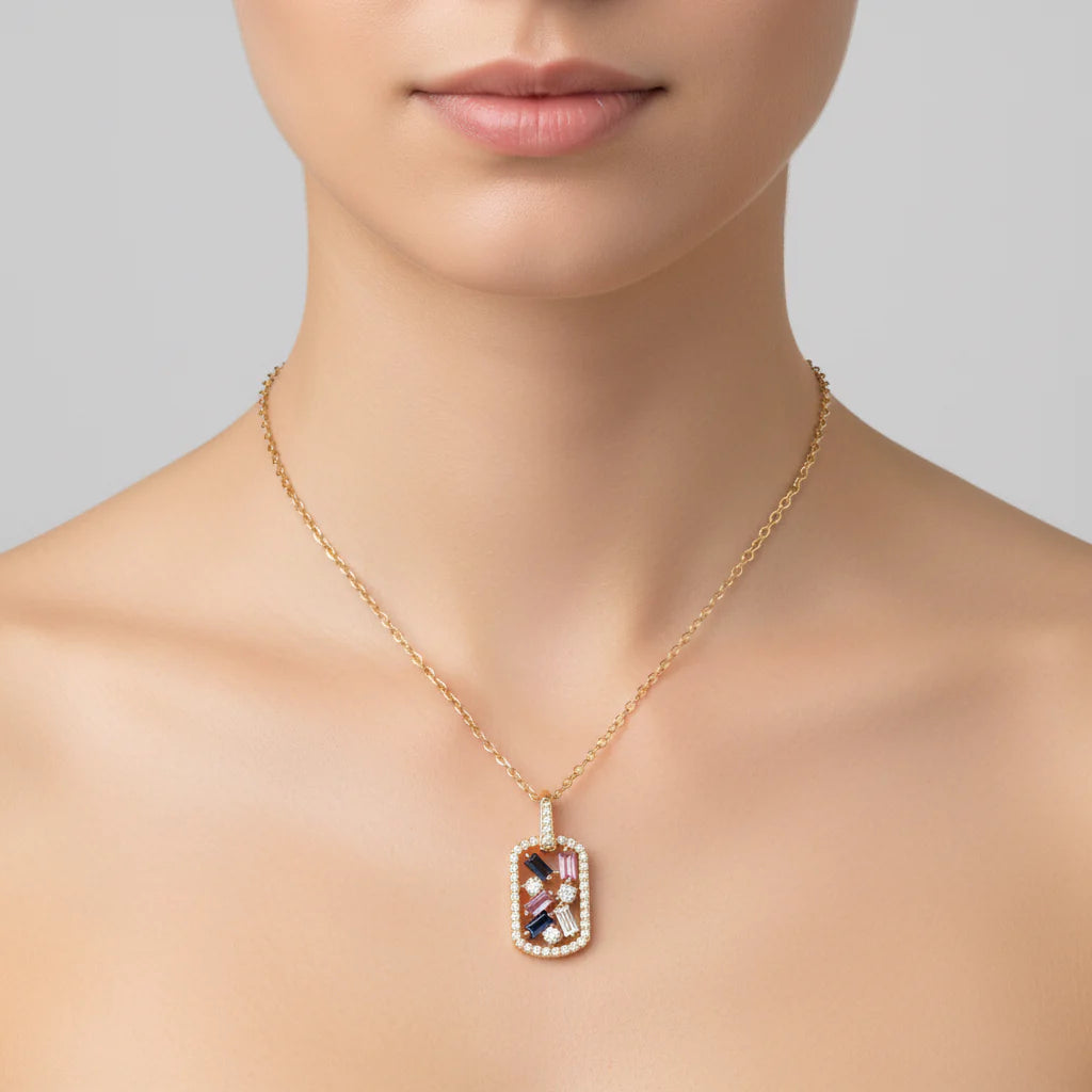 Charm Tag con Diamantes y Gemas Naturales en Oro Sólido 14k