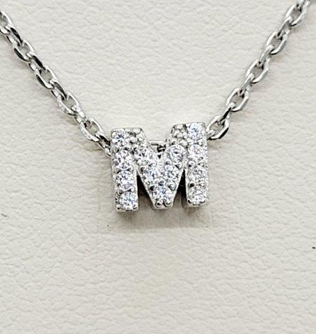 Collar de plata 925 con dije inicial M